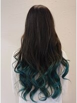 ヴァパウス ヘアーデザイン(Vapaus hair design) スモーキーアッシュ+ターコイズ