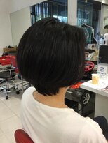 ハンズクルー (Hands Crew)&nbsp;大人ナチュラルグラデーションボブ