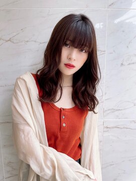 オーロ 緑地公園店(ORO) セミウェットウェーブで小顔見せ