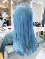 デイズ(days)&nbsp;ケアブリーチカラーでブルーカラー☆透明感カラー