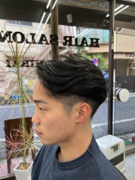 ヘアーサロンサトウ フェード&ニュアンスパーマスタイル 〈理容室〉