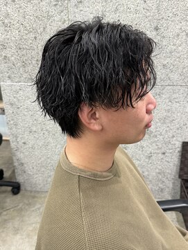 ウィールールピヴォクロス(WE RULE pivot cross) 縦落ちツイストスパイラルパーマ