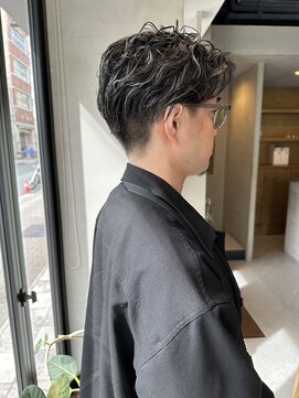 ヘアー アイス ルーチェ(HAIR ICI LUCE) アッシュメッシュ 2ブロック 癖毛風パーマ ハイライト 西田