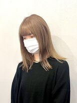 【SHARON】ミディアムスタイル×スモーキーベージュ