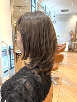 ビュートリアム265(BEAUTRIUM 265)&nbsp;◆レイヤーロング/くびれレイヤーカット/白髪ぼかしハイライト