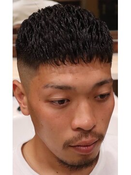 アクセプトザワールドバーバー(Accept the world barber) 濡れパン×スキンフェード