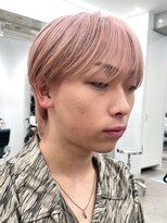 渋谷メンズブリーチカラーミルクティーベージュセンターパート