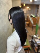 スローネ(THRONE)&nbsp;縮毛矯正で艶髪／20代30代40代／新宿／髪質改善