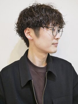 モリオ フロム ロンドン 成増店 【morio成増/宇佐美】ナチュラル×波巻きパーマ