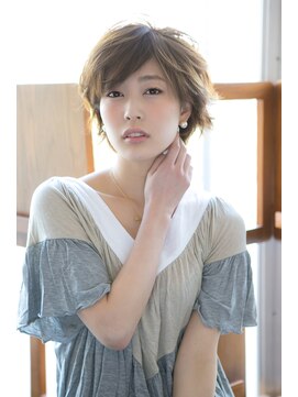 トレ(TRE) TRE南流山 ミルクティーベージュ×ひし形ショートボブp
