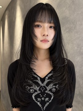 ヤヨイブレインズフェアリー(YAYOI BRAINS fairy) 抜け感たっぷり黒髪レイヤー