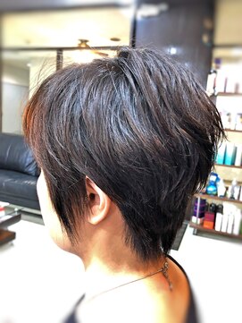 キャン 温品店(CAN) 【CAN】大人女子にオススメ！ こなれた感じのショートスタイル