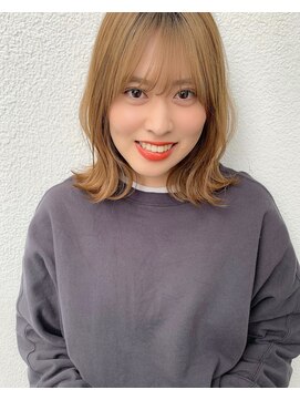 グレース(GRACE) ナチュラルミディベージュ 担当大山