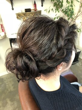 ヘアー ラウンジ アート(HAIR LOUNGE ART) ヘアアレンジ