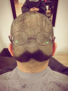 キャトル ヘアデザイン(quatre HAIR DESIGN) 遊び心が強すぎて♪