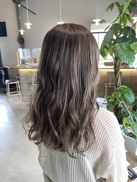 ソーコ(SOKO) 透明感ベージュ