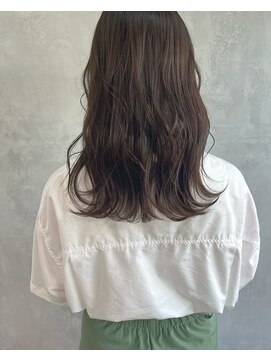 キチ(kichi.) [kichi.] セミロング×ショコラグレージュ