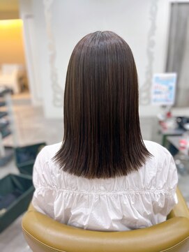 ジラ ヘアアンドメイク(girra HAIR&MAKE) セミロング