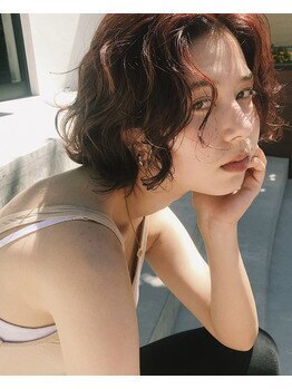 【ブリーチなしでも高発色】カット+クオルシアカラー \5900