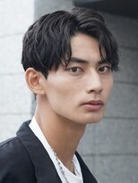 ツイストスパイラルパーマセンターパートメンズマッシュウルフ