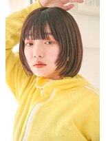 イーズ(EAZE)&nbsp;ナチュラルストレートのショートボブ