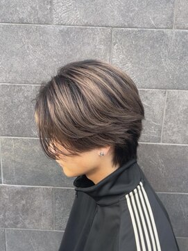 アイズニューヨークプレミアムトヤマ(I's New York PREMIUM TOYAMA) シャドールーツ