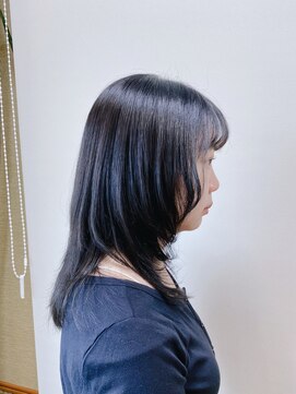 ヘアーボー ラーラ(hairbeau L'ala) ブルーブラック