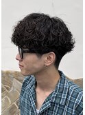 大分メンズ波巻きスパイラルパーマ刈り上げツーブロックショート