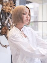 メゾンデエムスラッシュ センター北(Maison des M.SLASH)&nbsp;金髪/ハイトーンカラー/切りっぱなし/ワンレングス/センター北