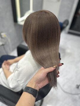 シーエスメイド バイ シャチュー 大須店(CS made by SHACHU) ミルクティー/グレージュ/グレーカラー