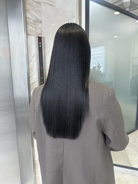 リリー(Lilley) 【hiyori】髪の強度と艶感が叶うシンデレラトリートメント