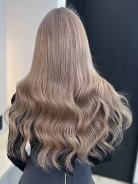 ラピス 福岡天神店(Lapis) ブルーカラーチェリーレッドマロンベージュホワイトブロンド