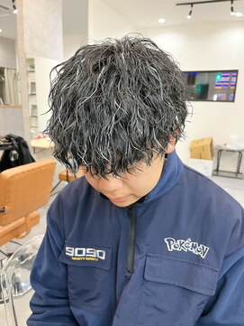 エルマーク 茨木(L-MARK) シャドウパーマメンズカットスパイラルパーマツイスパ波巻き