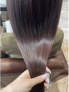 サンバイセライロ 千葉(SAN. by celilo) 艶ピンクグレージュ