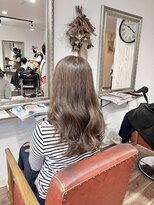 ヘアメイク アンフィ(amphi)&nbsp;..~*＊. ..~*＊. ..~*＊..