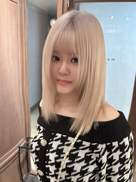 マーシュ ルーヴェ(marshu Luve) ブロンド/ケアブリーチ/レイヤー