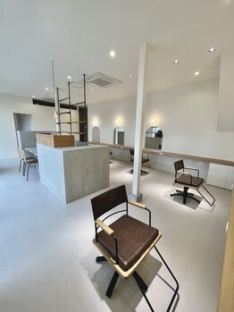 Asobi hair lab【アソビ　ヘア　ラボ】の写真/【当日予約OK◎】 再現性の高い技術と丁寧なカウンセリングで理想を汲み取り、美容プランをご提案します！