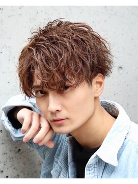 MEN’S HAIR/サーフカール/刈り上げセンターパート/春日井駅