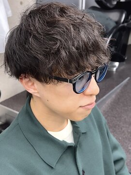 くるくるは嫌！自然体でカッコ良いパーマ