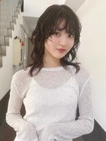 トリッカ 銀座(tricca)&nbsp;ミディアムレイヤー/ニュアンスパーマ/顔周り/グレージュ