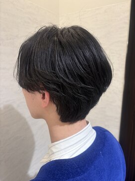 タヤ 東急百貨店吉祥寺店(TAYA) 後頭部の丸みがきれいな大人メンズショート