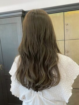 ヘアーアイスカルテット(HAIR ICI QUARTET) ブリーチなし×オリーブグレー◎20代30代透明感カラー