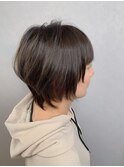 髪質改善ツヤ髪カーキベージュハイライト ショートカット 3