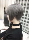 フェザーマッシュソフトツーブロック小顔ワンサイドショート