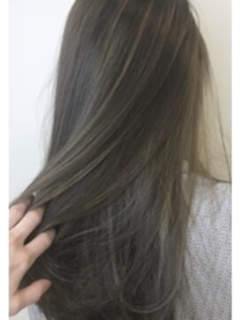 エニーテラス(Eny Terrace) ストレートロング × ハイライト