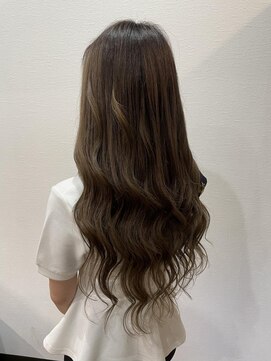 レヴェリー(REVERIE) #プルエクステ#ロング#ナチュラル