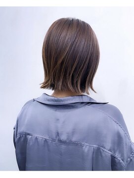 モアナバイヘッドライト 綱島店(Moana by HEADLIGHT) #外はねボブ#オレンジブラウン#ハイライト