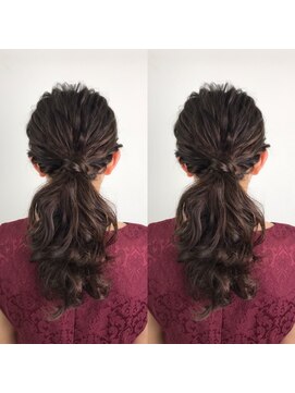 アボックス(abox) ポニーテールロープアレンジ