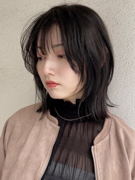 ブゾン(buZon) buzon 外はねミディアム×シースルーバング