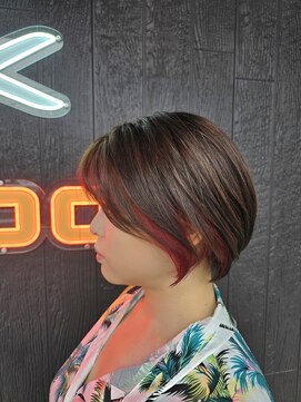 トットニゴー(totto nigoo) ショートボブ&インナーカラー